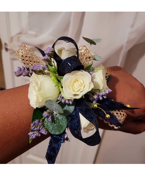 Ocean Song Corsage 