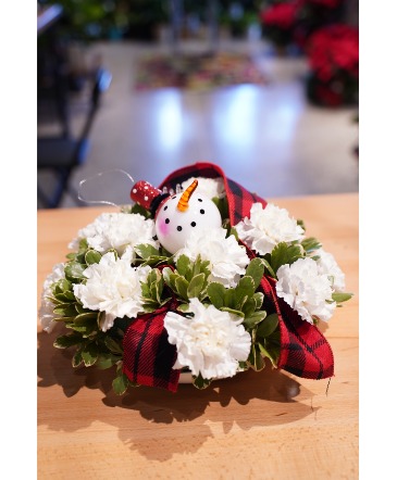 Oh No, Frosty!  Fun Centerpiece in South Milwaukee, WI | PARKWAY FLORAL INC.