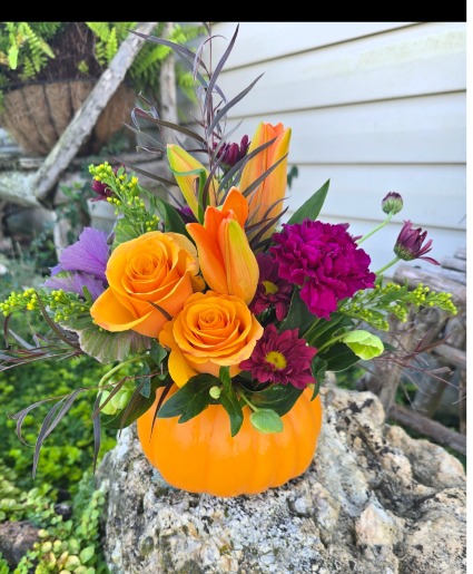 Oh Pumkin!  Vase arrangement 