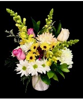 Oh Snap! Spring Mix Arrangement with Snapdragons