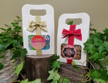 Oh, Sugar Gable Boxes Assorted Sweets or Chocolate Chip Cookies