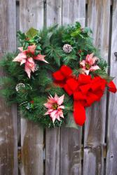 Old Time Christmas! Silk Wreath