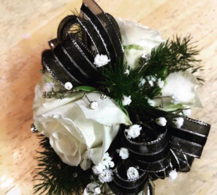 On The Ritz Corsage Corsage in Prairie Grove, AR - The ...