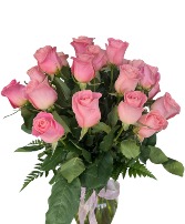 One dozen pink  roses Vase Arrangement