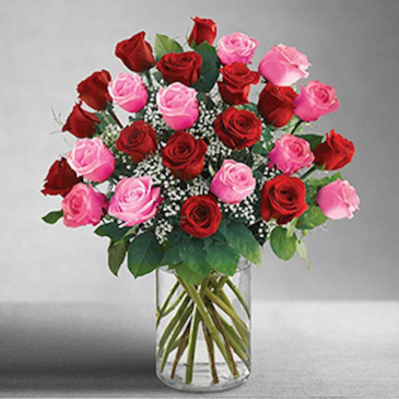 One dozen red n pink. Or two dozen red and pink  Select one or two dozen as an option.  Thanks  in Ozone Park, NY | Heavenly Florist