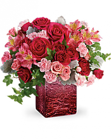 OOH La Ombre Bouquet Vased Arrangement
