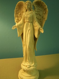 Open armed Angel Giftware