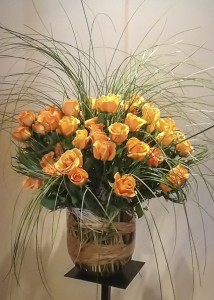 Roses with Tropical Foliage va-122