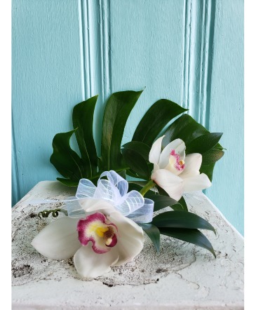 ORCHID CORSAGE AND BOUT PERSONAL FLOWER in Hampstead, NC | Surf City Florist