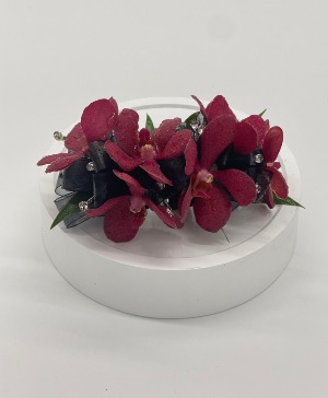 Orchid Corsage  Basic Corsage