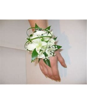 Orchid wrist corsage 