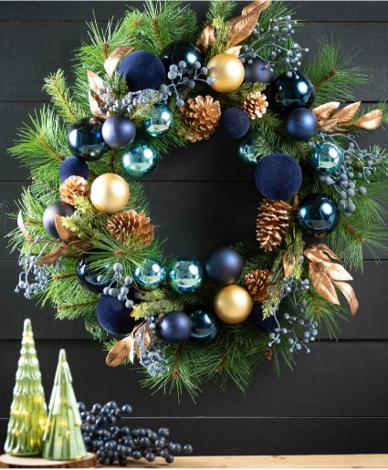 Ornamental Blue Pine Wreath 