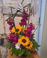 Outlines of Fall mixed sunflower arrangement