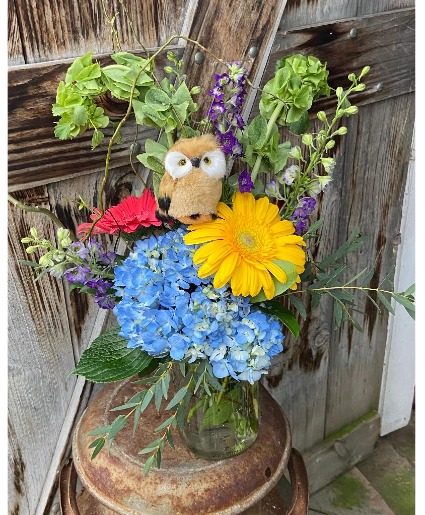 Owl in a Tree Vase design 