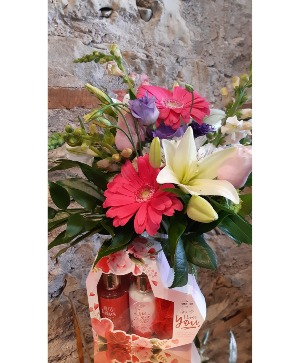 P.S. I Love You Arrangement and Gift Set 