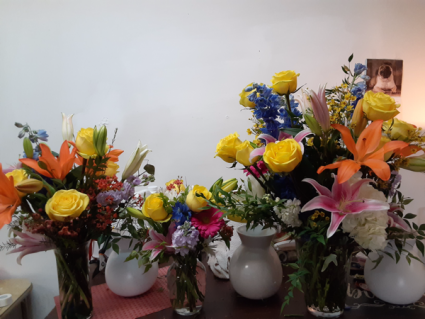 paint brush colors vase