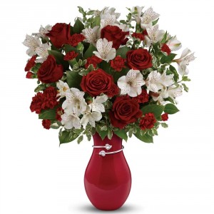 Pair of Hearts Bouquet Valentine Bouquet in Canon City, CO | TOUCH OF LOVE FLORIST AND WEDDINGS Pair of Hearts Bouquet Valentine Bouquet in Canon City, CO | TOUCH OF LOVE FLORIST AND WEDDINGS