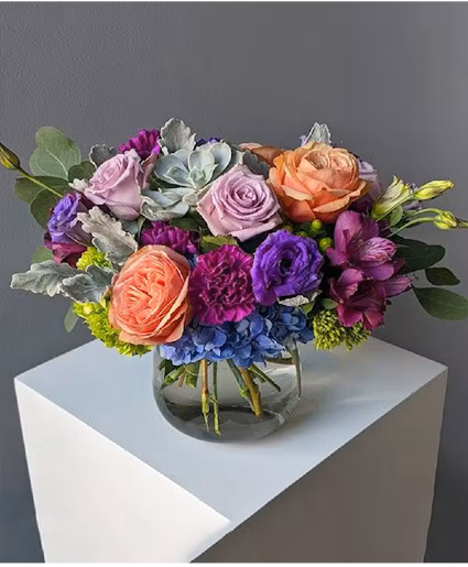 Palette In Vase or Hand Wrapped