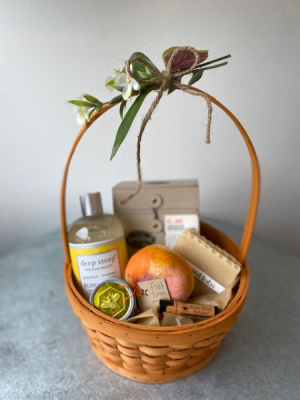 Pamper Me Basket Gift Basket in La Grande, OR | FITZGERALD FLOWERS Pamper Me Basket Gift Basket in La Grande, OR | FITZGERALD FLOWERS