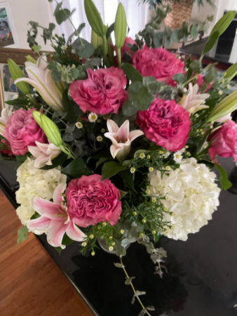 Passion in pink large vase arrangement