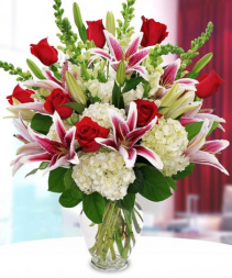 Love You Always! Store Special!!! Gainesville Only Roses, Oriental Lilies, Hydrangea and Snapdragons