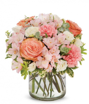 Passionate Peaches  in Granger, IN | Yellow Rose Florist And Flower Basket
