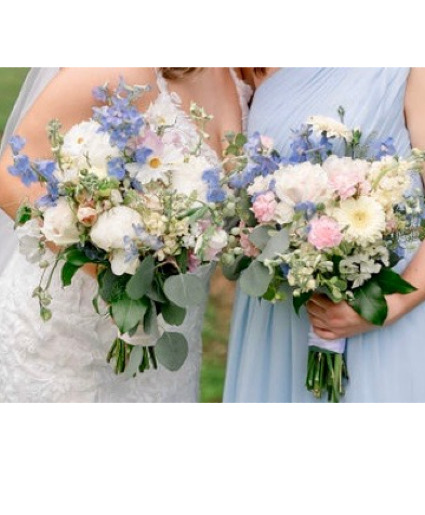 Ashlyn Bridal & Maid of Honor Bouquet Powell Florist Exclusive