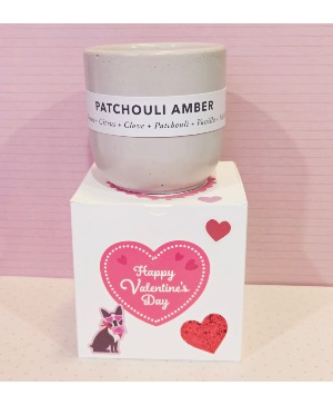 Patchouli Amber candle 10oz $22.00 candle with Valentine Box