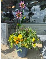 Patio Pot with Garden Stake 