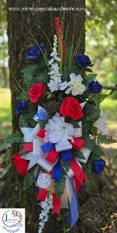 "Patriotic' Silk Spray on easel 