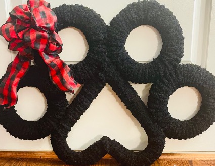 Paw Print Wreath Gift Item