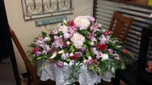 Peaceful Paradise in Universal City, TX | KAREN'S HOUSE OF FLOWERS & CUSTOM CREATIONS Peaceful Paradise in Universal City, TX | KAREN'S HOUSE OF FLOWERS & CUSTOM CREATIONS