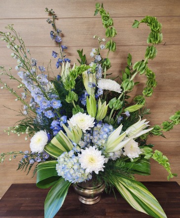 Peaceful Reflections TVF Original in Appleton, WI | TWIGS & VINES FLORAL