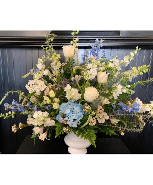 Peaceful Surroundings Arrangement