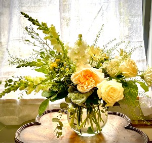 Peach Blush Vase Arrangement