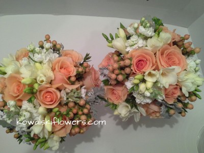 Peach & Cream  Bridesmaids Bouquets