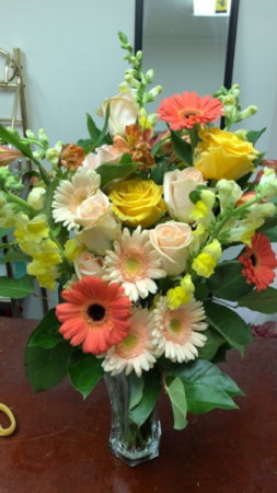 Peach Embrace Fresh Flower Vase Arrangement