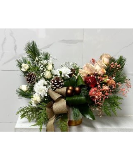 Peach festive ARRANGEMENT