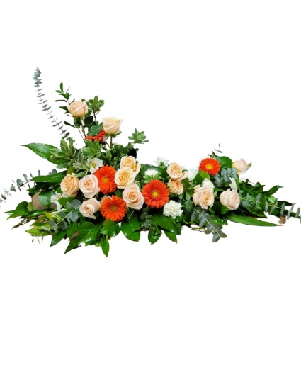 Peach, Orange and whites Memorial gbn-4 urn arrangement