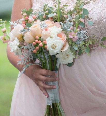 Peach Perfection wedding bouquet
