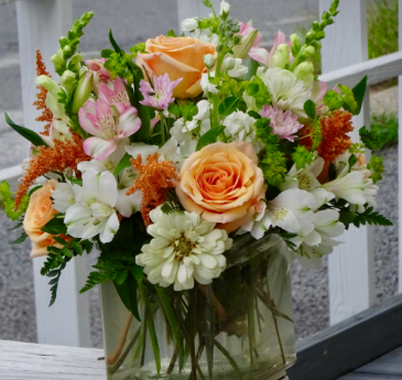 Peaches N' Cream Cube Vase Arrangement