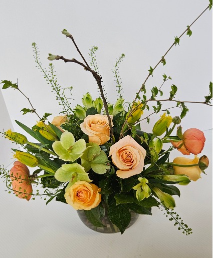 Peachy Green  Vase Arrangement 