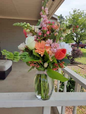 peachy pink vase