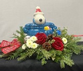 Peanuts Holiday Centerpiece Centerpiece 