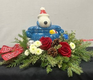 Peanuts Holiday Centerpiece Centerpiece 