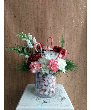 PEPPERMINT SURPRISE CHRISTMAS ARRANGEMENT