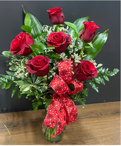 Perfect Half Dozen Red Roses 