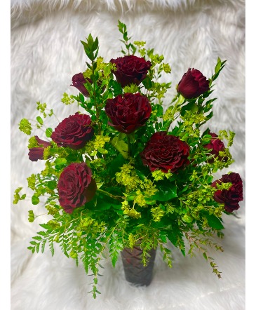 Perfect Love Dozen Garden Roses in Bridge City, TX | TRENDZ!