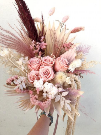 Perfectly Pinks Pampas Bouquet.   Heavenly Florist Original  in Ozone Park, NY | Heavenly Florist