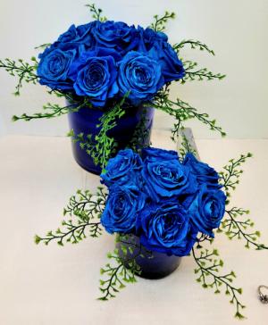 Perfectly Preserved Blue Rose Arrangement "Forever" Roses